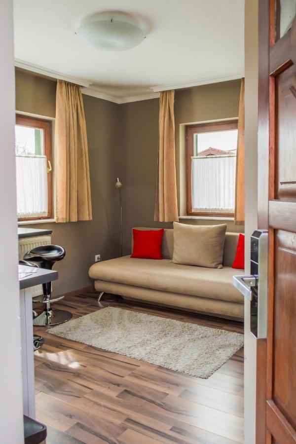 MeDoRa Park - Bagolyvár Apartmanház Gárdony Exterior foto